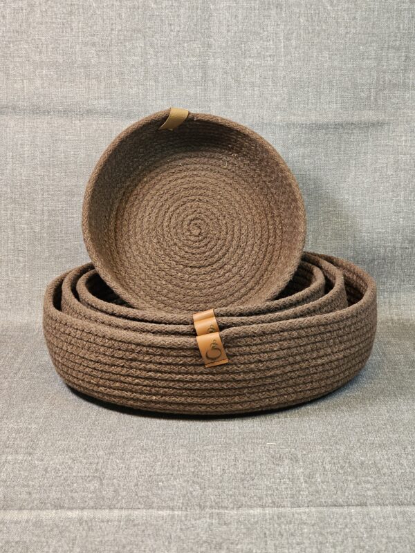 20250924_151405 Combo de Cestos de Algodón – 4 Tamaños Color Marrón Africano