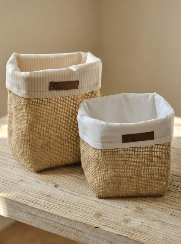 Gemini_Generated_Image_55dwo655dwo655dw Cesto de Tela Alpillera 15×15 cm