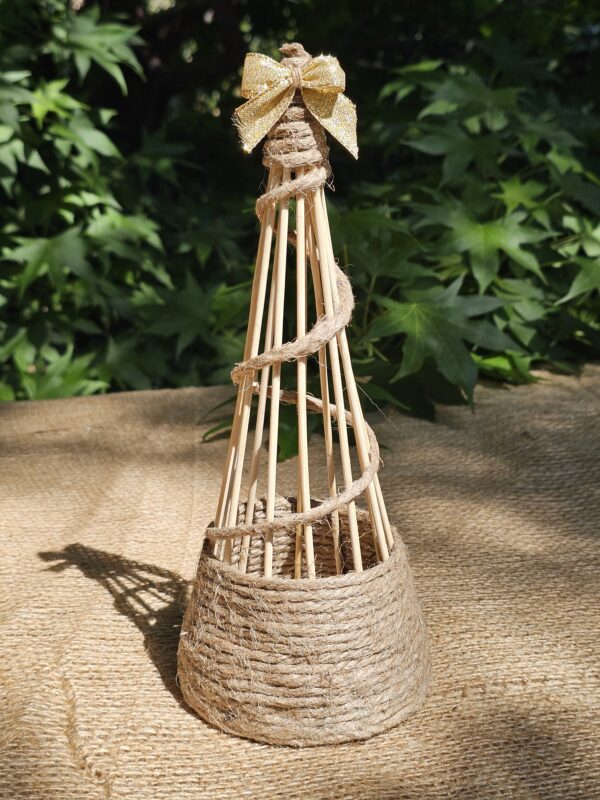 Árbol Decorativo Rústico con Yute